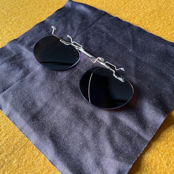 Oliver Peoples Riley R 0OV5004C 45mm Clip On Sunglasses Gold/Brown Polarized - Picture 7 of 16